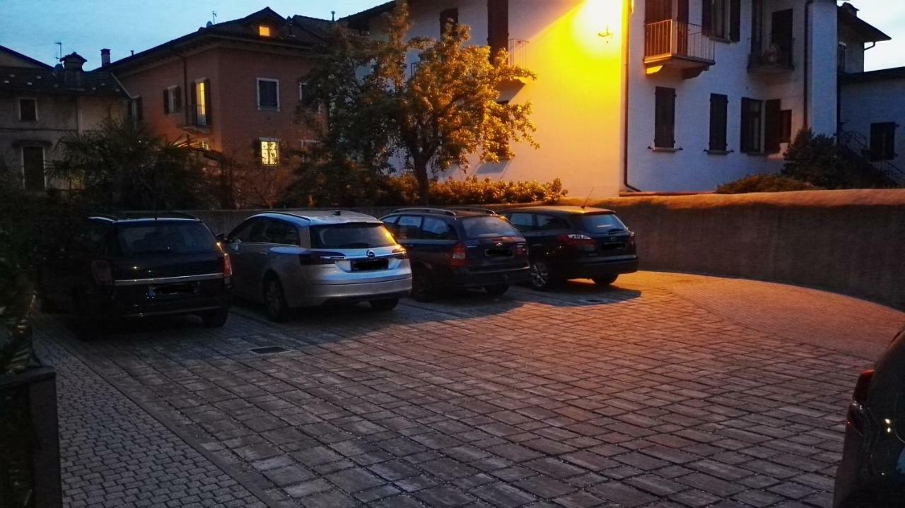 Residenza Silvana Apt A Cielo On The Ground Floor With Parking Вербания Экстерьер фото
