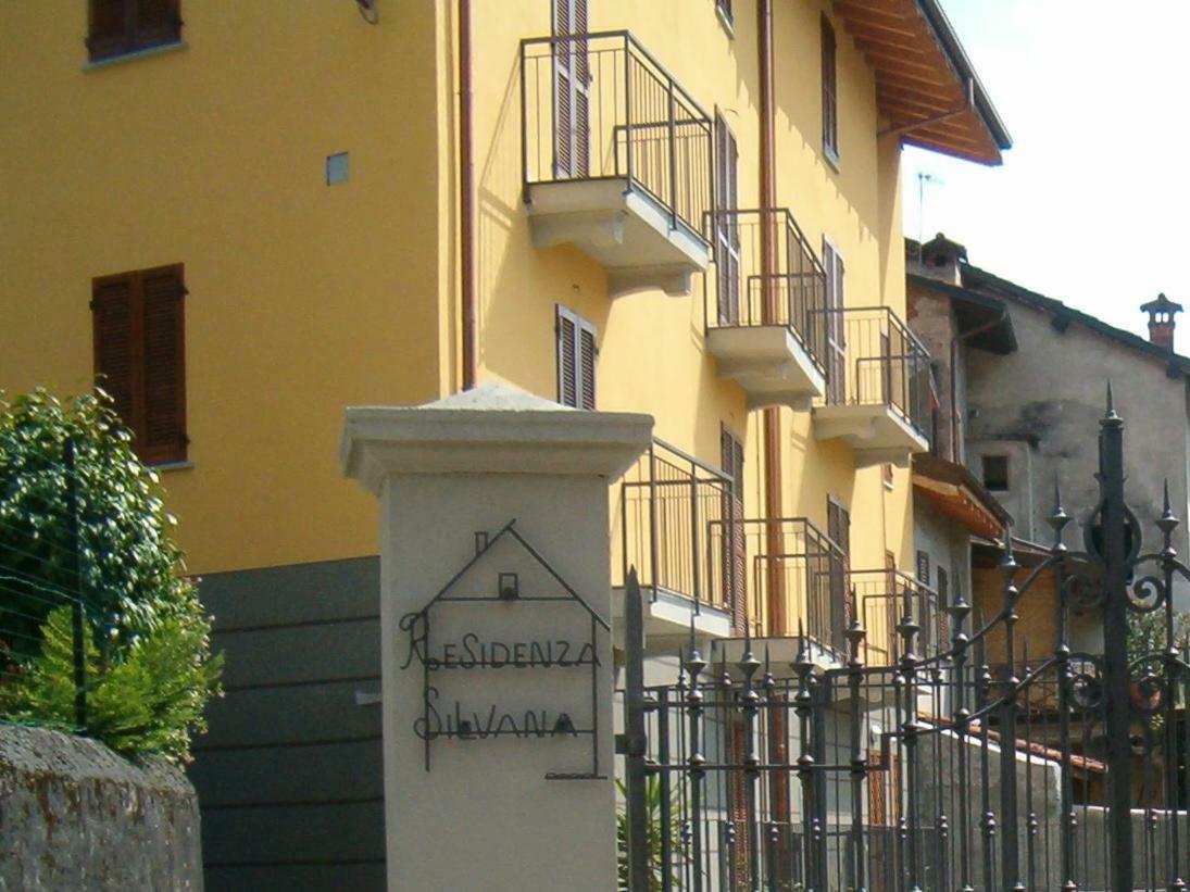 Residenza Silvana Apt A Cielo On The Ground Floor With Parking Вербания Экстерьер фото